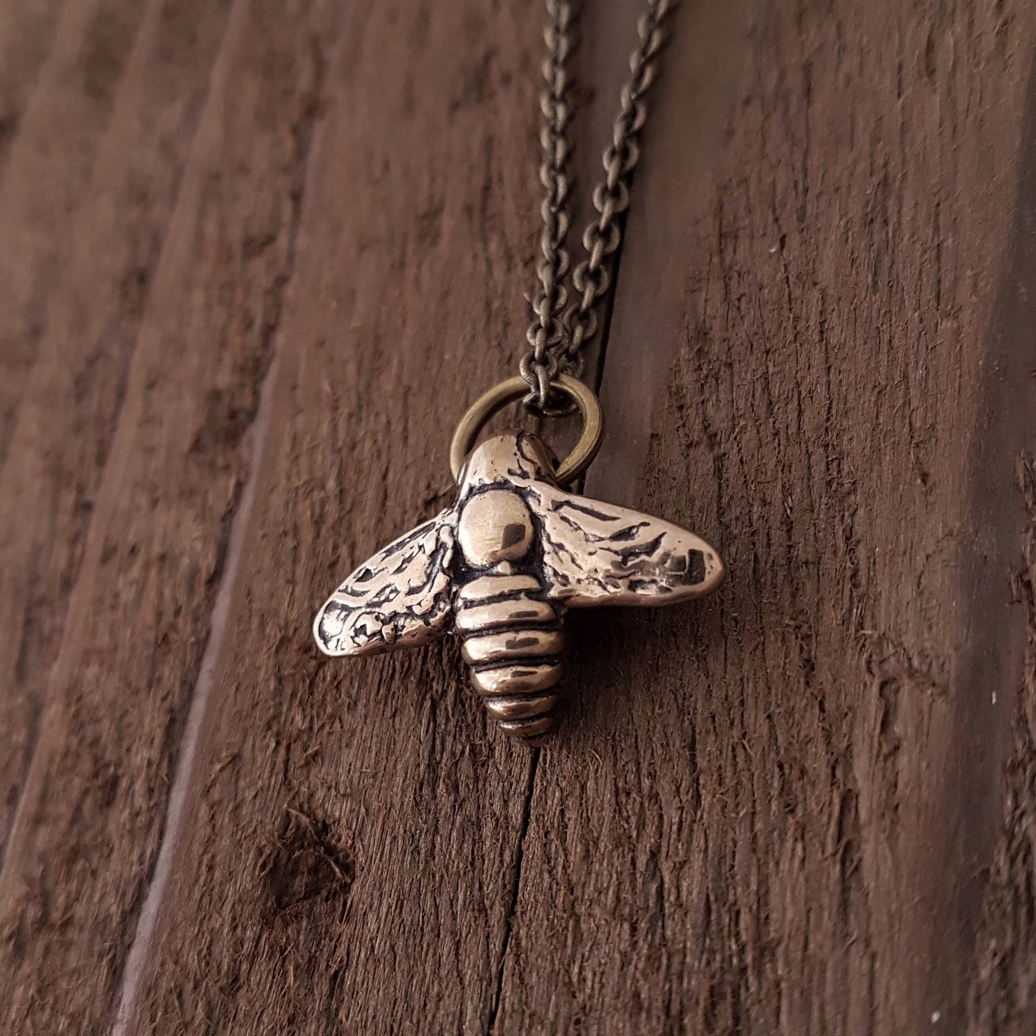 Bee Necklace, Honey Bee Jewelry, Bronze Insect, Gold Bee Necklace, Insect Jewelry, Bug Necklace, Bug Jewelry, Bee Pendant, Gold Bug Necklace